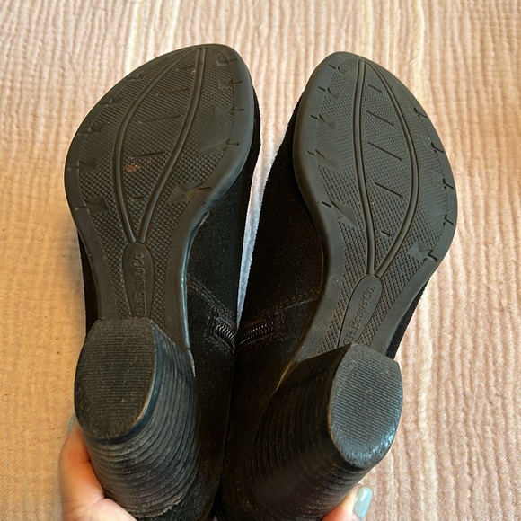 Black suede size 7 shoe boots.  GH Bass leather boots.  Side zipper closure. - Picture 6 of 6